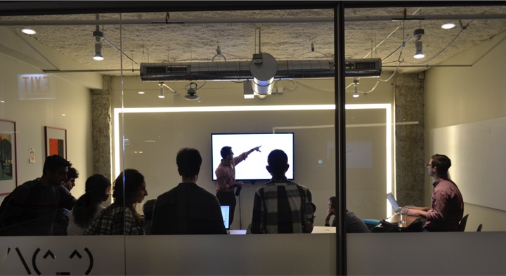 Nick Mader leading the Mob Programming breakout group