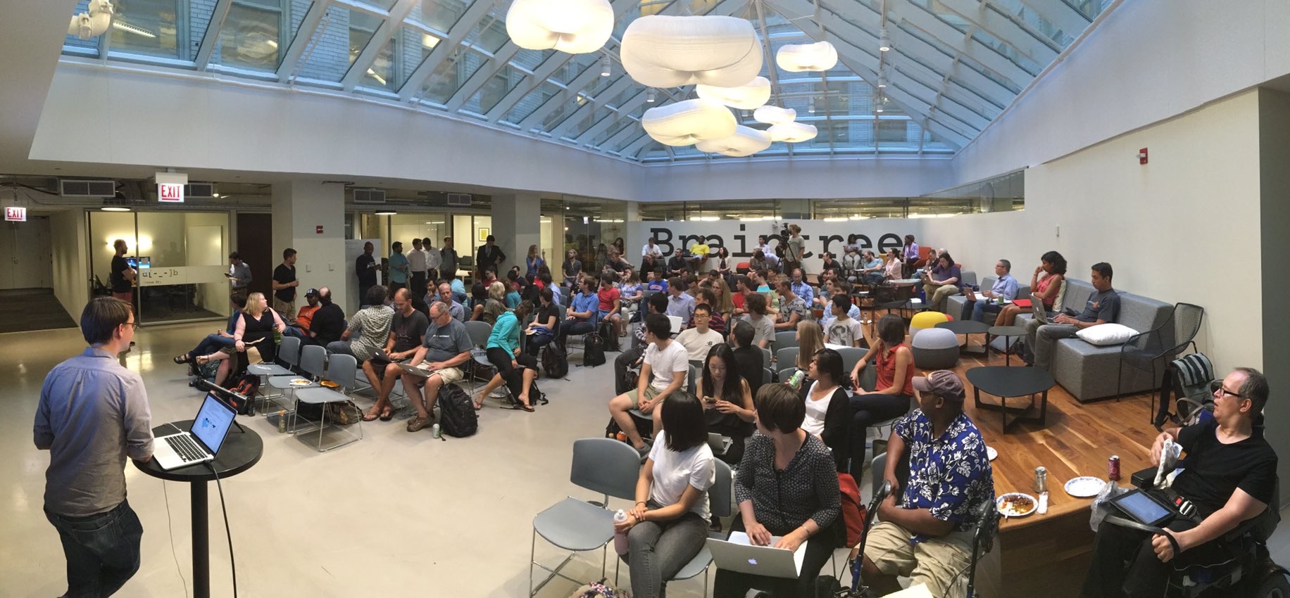 The Chi Hack Night crowd awaits the start of Lightning Talks! Part Deux